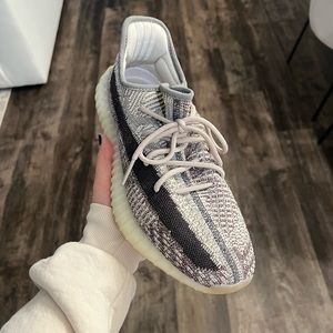 Yeezy Boost 350 V2 'Zyon